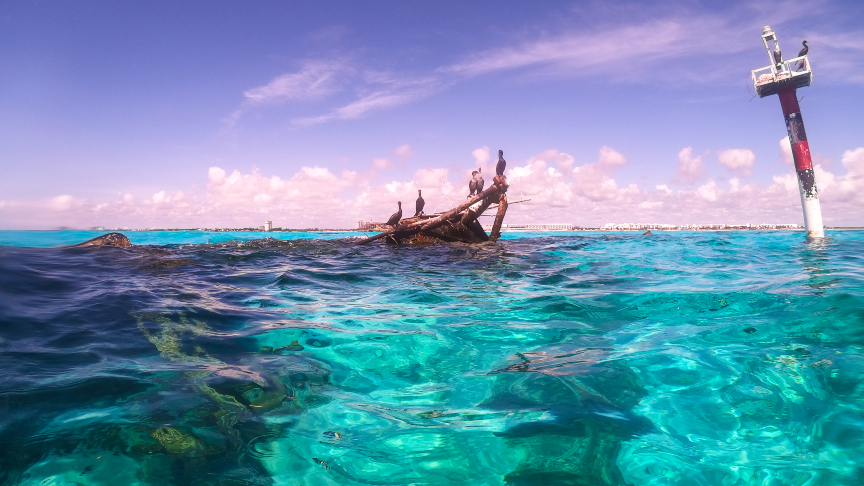 shipwreck snorkel spot at Isla Mujeres, Mexico