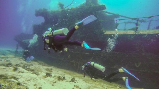 mama viña ship wreck at playa del carmen