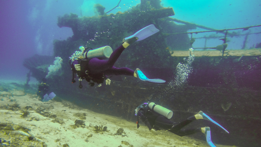 Picture of 2 Tanks Scheepswrak Playa del Carmen