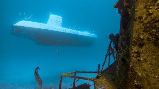 submarine boat passing us during our dive in Cozumel